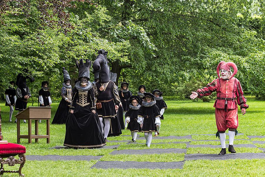 Fest der fünfblättrigen Rose ®, Český Krumlov, Sonntag 19. 6. 2016