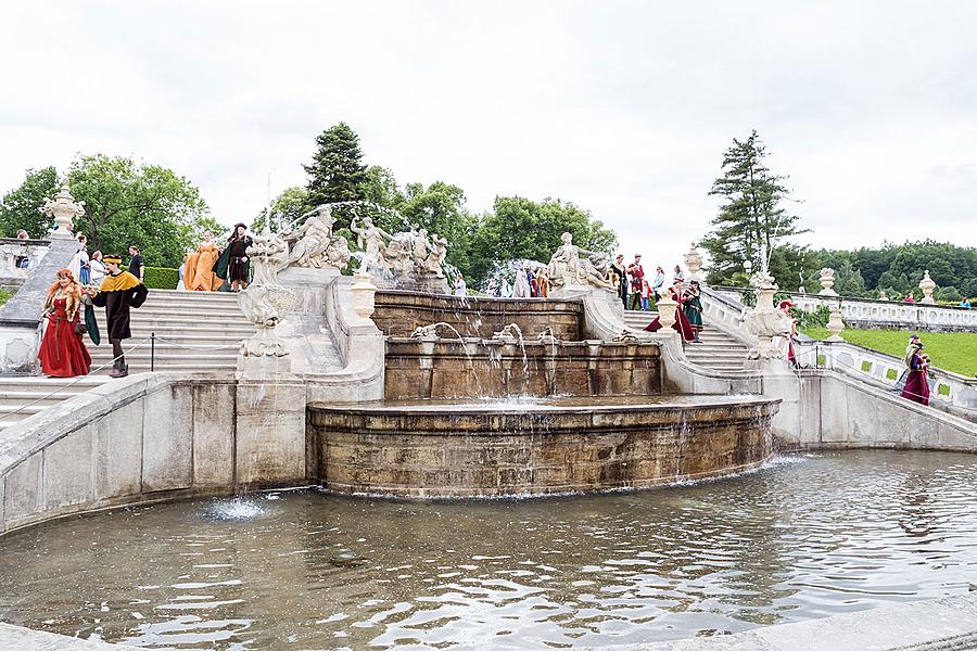 Five-Petalled Rose Celebrations ®, Český Krumlov, Sunday 19th June 2016