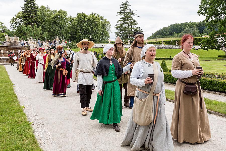 Fest der fünfblättrigen Rose ®, Český Krumlov, Sonntag 19. 6. 2016