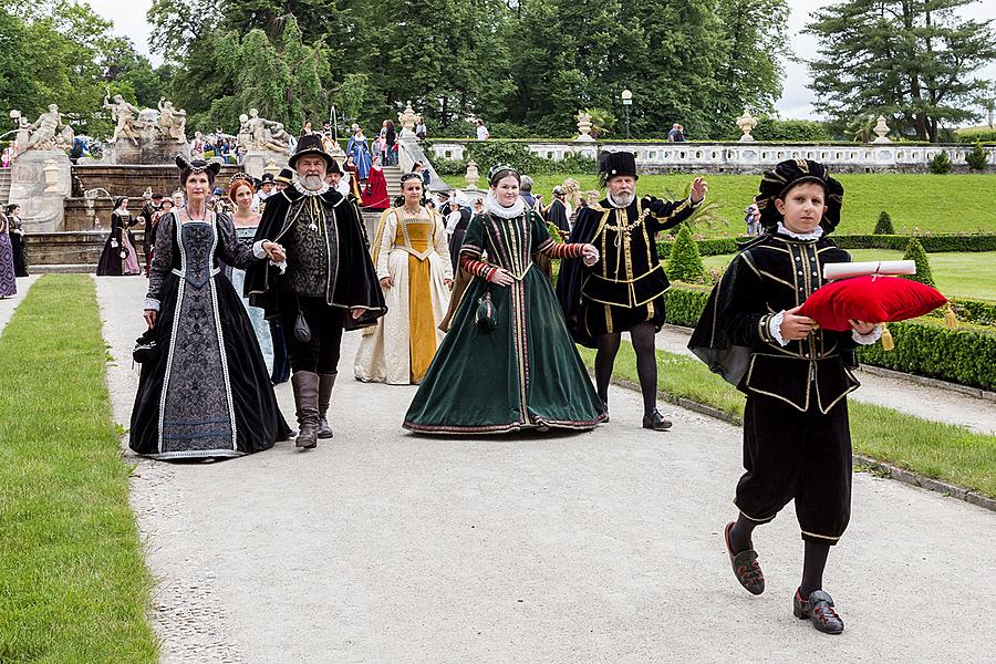 Fest der fünfblättrigen Rose ®, Český Krumlov, Sonntag 19. 6. 2016