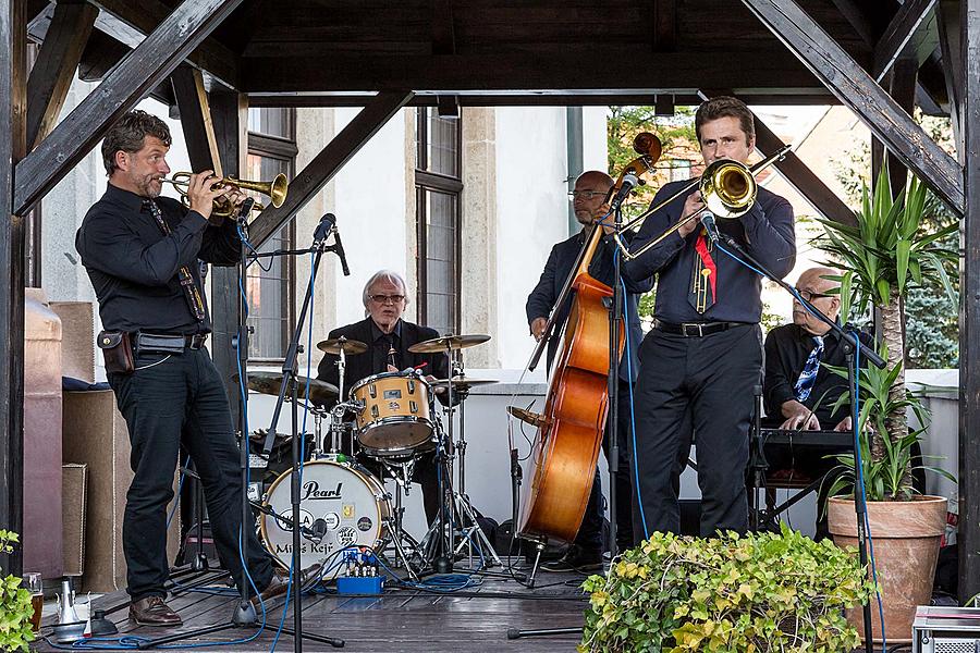 J.J.Jazzmen a Lucie Zemanová, 28.6.2016, Festival komorní hudby Český Krumlov 2016 - 30. ročník