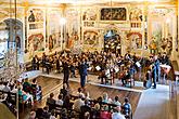 Miroslav Ambroš a Smyčcový orchestr Český Krumlov, 29.6.2016, Festival komorní hudby Český Krumlov 2016 - 30. ročník, foto: Lubor Mrázek