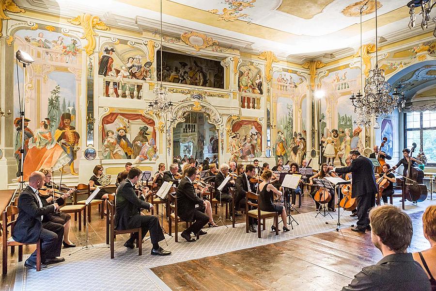 Miroslav Ambroš a Smyčcový orchestr Český Krumlov, 29.6.2016, Festival komorní hudby Český Krumlov 2016 - 30. ročník