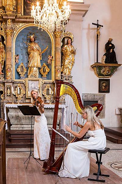 Jitka Hosprová and Kateřina Englichová, 3.7.2016, Chamber Music Festival Český Krumlov 2016 - 30th Anniversary