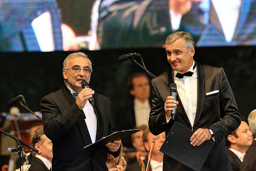 Juan Diego Flórez /tenor/, Prague Radio Symphony Orchestra, Christopher Franklin /conductor/, Internationales Musikfestival Český Krumlov 16.7.2016