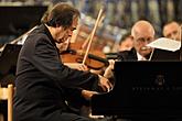 Kun Woo Paik /piano/, North Czech Philharmonic, Internationales Musikfestival Český Krumlov 28.7.2016, Quelle: Auviex s.r.o., Foto: Libor Sváček