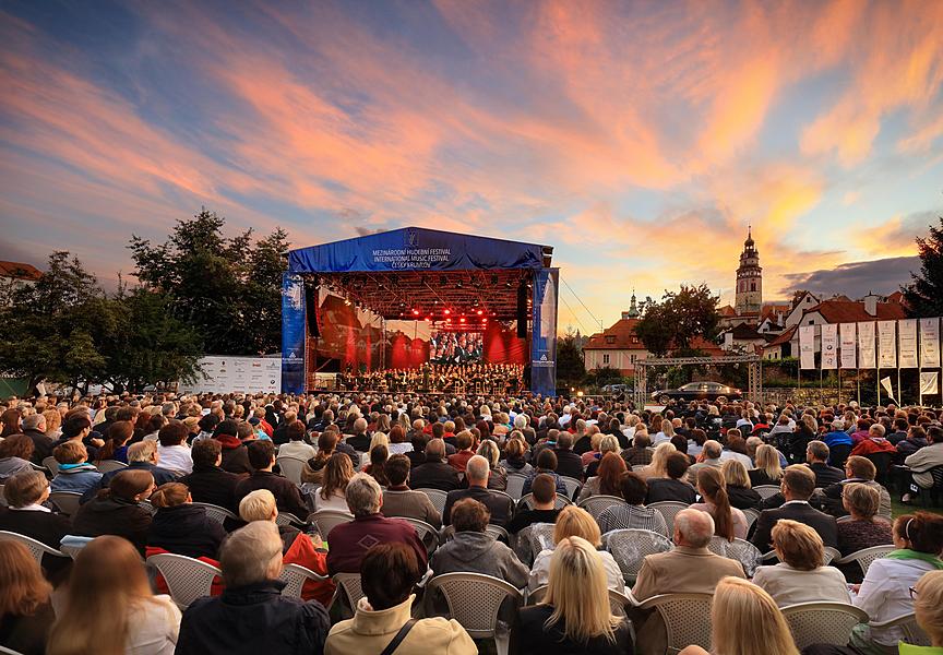 Carl Orff: Carmina Burana, Mezinárodní hudební festival Český Krumlov 6.8.2016