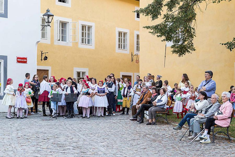 St.-Wenzels-Fest und Internationales Folklorefestival 2016 in Český Krumlov, Freitag 23. September 2016