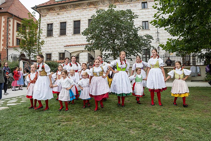 St.-Wenzels-Fest und Internationales Folklorefestival 2016 in Český Krumlov, Freitag 23. September 2016