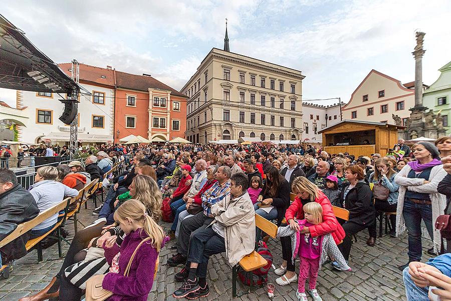 St.-Wenzels-Fest und Internationales Folklorefestival 2016 in Český Krumlov, Freitag 23. September 2016