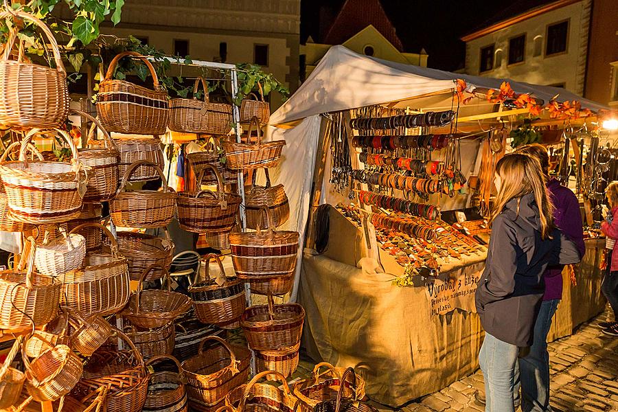 St.-Wenzels-Fest und Internationales Folklorefestival 2016 in Český Krumlov, Freitag 23. September 2016