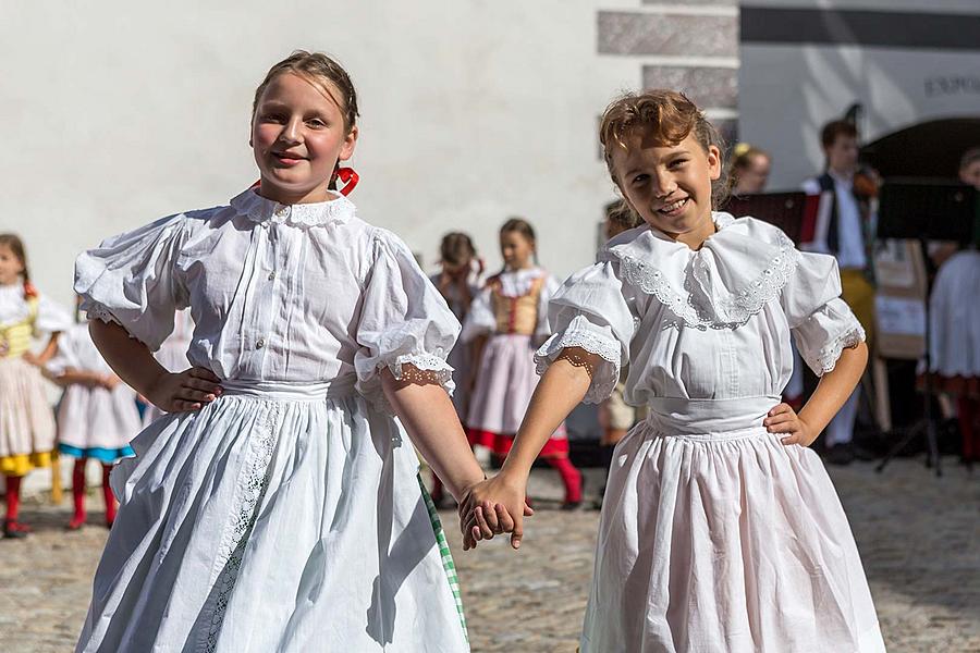 Svatováclavské slavnosti a Mezinárodní folklórní festival 2016 v Českém Krumlově, sobota 24. září 2016