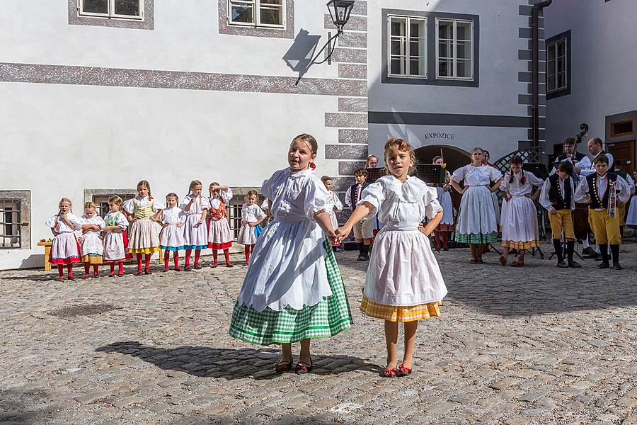 Svatováclavské slavnosti a Mezinárodní folklórní festival 2016 v Českém Krumlově, sobota 24. září 2016