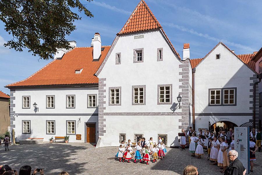 Svatováclavské slavnosti a Mezinárodní folklórní festival 2016 v Českém Krumlově, sobota 24. září 2016