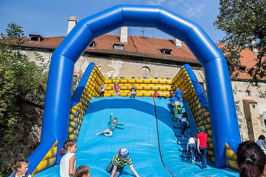 St.-Wenzels-Fest und Internationales Folklorefestival 2016 in Český Krumlov, Samstag 24. September 2016