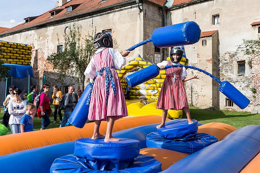 St.-Wenzels-Fest und Internationales Folklorefestival 2016 in Český Krumlov, Samstag 24. September 2016