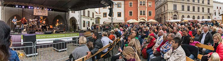 SvatovÃ¡clavskÃ© slavnosti a MezinÃ¡rodnÃ­ folklÃ³rnÃ­ festival 2016