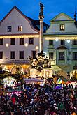 1. adventní neděle - hudebně poetické otevření Adventu spojené s rozsvícením vánočního stromu, Český Krumlov 27.11.2016, foto: Lubor Mrázek