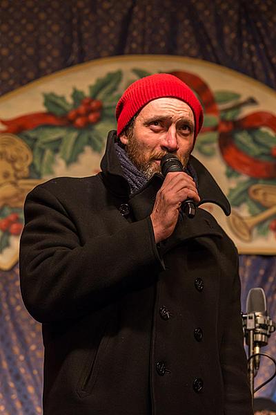 1st Advent Sunday - Music- and Poetry-filled Advent Opening and Lighting of the Christmas Tree, Český Krumlov 27.11.2016