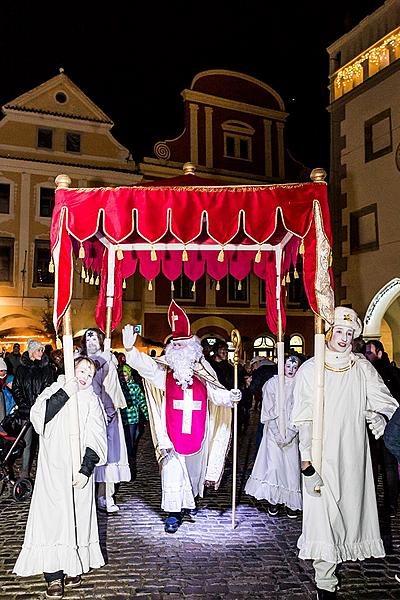 Mikulášská nadílka 4.12.2016, Advent a Vánoce v Českém Krumlově