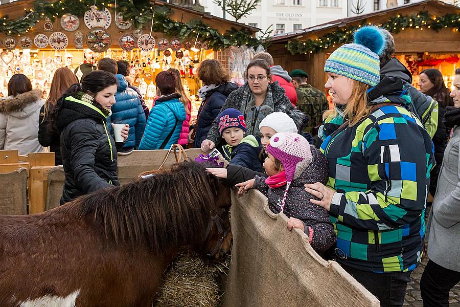 Baby Jesus Postal Office at U Zlatého Anděla and arrival of the White Lady, 10.12.2016