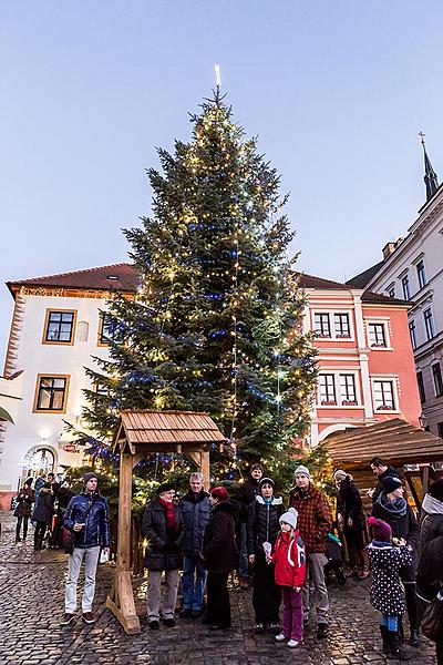 Baby Jesus Postal Office at U Zlatého Anděla and arrival of the White Lady, 10.12.2016