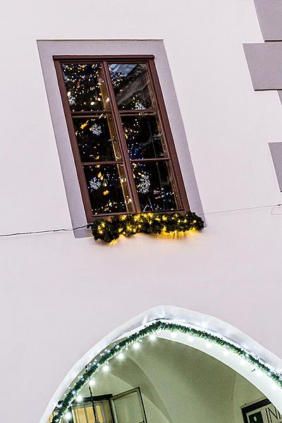 Baby Jesus Postal Office at U Zlatého Anděla and arrival of the White Lady, 10.12.2016