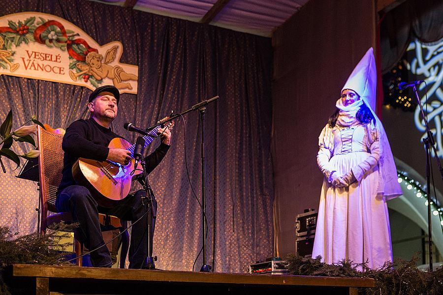 Baby Jesus Postal Office at U Zlatého Anděla and arrival of the White Lady, 10.12.2016