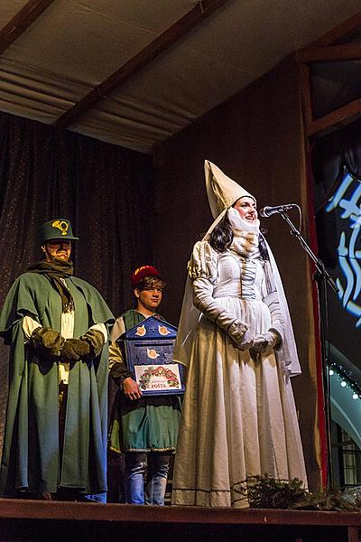 Baby Jesus Postal Office at U Zlatého Anděla and arrival of the White Lady, 10.12.2016