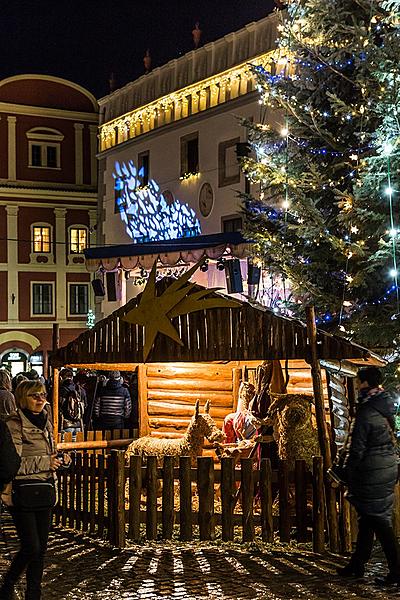 Baby Jesus Postal Office at U Zlatého Anděla and arrival of the White Lady, 10.12.2016