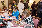 Český Krumlov Monasteries: Craft Workshop and Christmas, Decoration Making, 17.12.2016, photo by: Lubor Mrázek