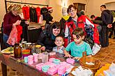 Český Krumlov Monasteries: Craft Workshop and Christmas, Decoration Making, 17.12.2016, photo by: Lubor Mrázek