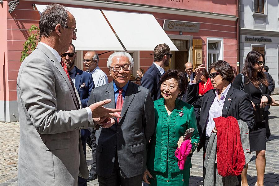 Návštěva prezidenta Republiky Singapur J. E. Dr. Tonyho Tana Kenga Yama v Českém Krumlově 26.5.2017