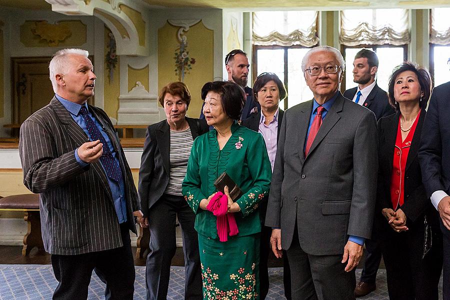 Návštěva prezidenta Republiky Singapur J. E. Dr. Tonyho Tana Kenga Yama v Českém Krumlově 26.5.2017