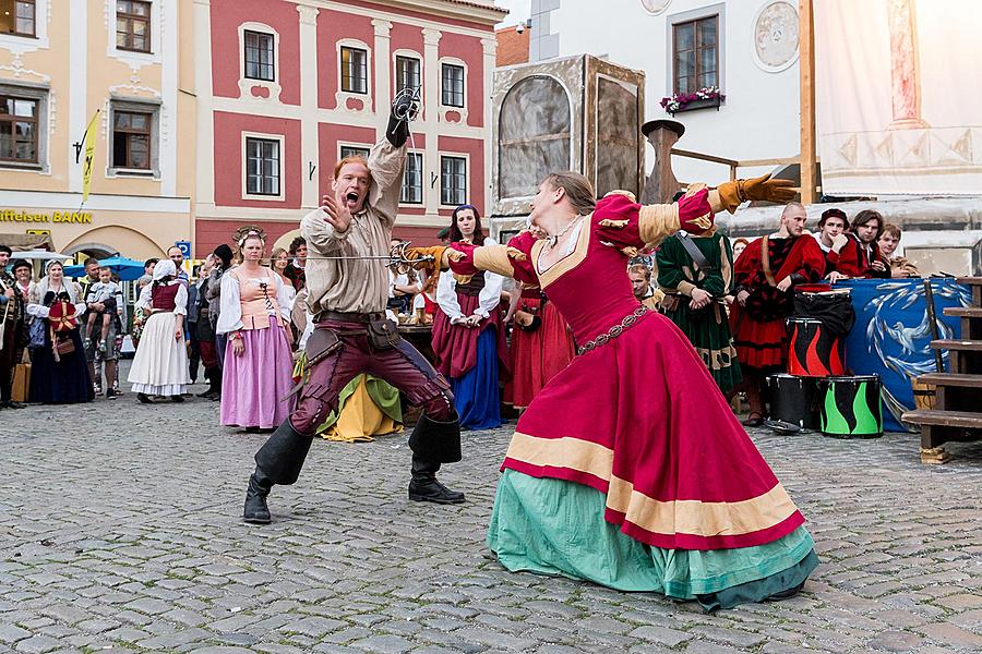 Fest der fünfblättrigen Rose ®, Český Krumlov, Freitag 16. 6. 2017