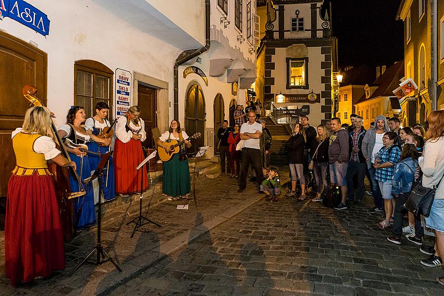 Fest der fünfblättrigen Rose ®, Český Krumlov, Freitag 16. 6. 2017