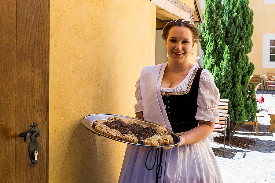 Five-Petalled Rose Celebrations ®, Český Krumlov, Saturday 17th June 2017