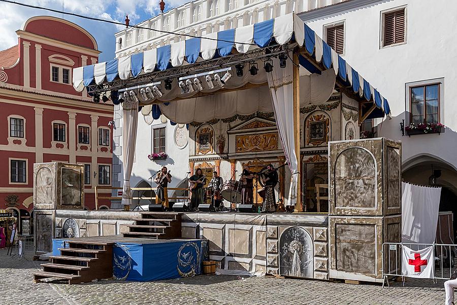 Five-Petalled Rose Celebrations ®, Český Krumlov, Saturday 17th June 2017