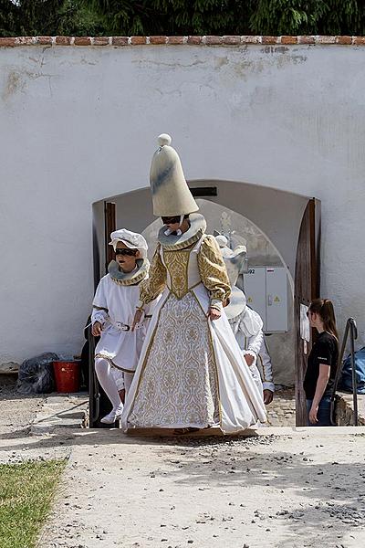 Five-Petalled Rose Celebrations ®, Český Krumlov, Sunday 18th June 2017