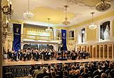 Maria Solozobova /violin/, Prague Radio Symphony Orchestra /the residential orchestra of the IMF ČK/, Conrad Van Alphen /conductor/, 15.7.2017, 26. Internationales Musikfestival Český Krumlov 2017, Quelle: Auviex s.r.o., Foto: Libor Sváček