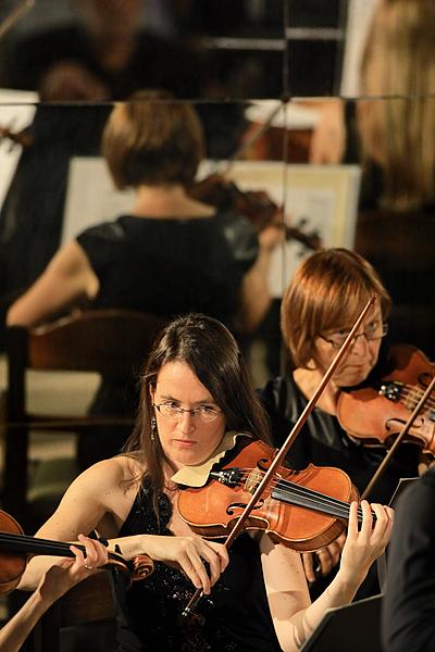 Da Yoon You /housle/, Jihočeská filharmonie, Jan Talich /dirigent/, 25.7.2017, 26. Mezinárodní hudební festival Český Krumlov 2017