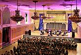 Rendez-vous with Radka Fišarová /Chanson Evening/, Castle Riding Hall, 26.7.2017, 26th International Music Festival Český Krumlov 2017, source: Auviex s.r.o., photo by: Libor Sváček