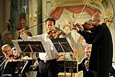 Bohuslav Matoušek /housle, viola/, Jakub Junek /housle/, Virtuosi Pragenses, 27.7.2017, 26. Mezinárodní hudební festival Český Krumlov 2017, zdroj: Auviex s.r.o., foto: Libor Sváček