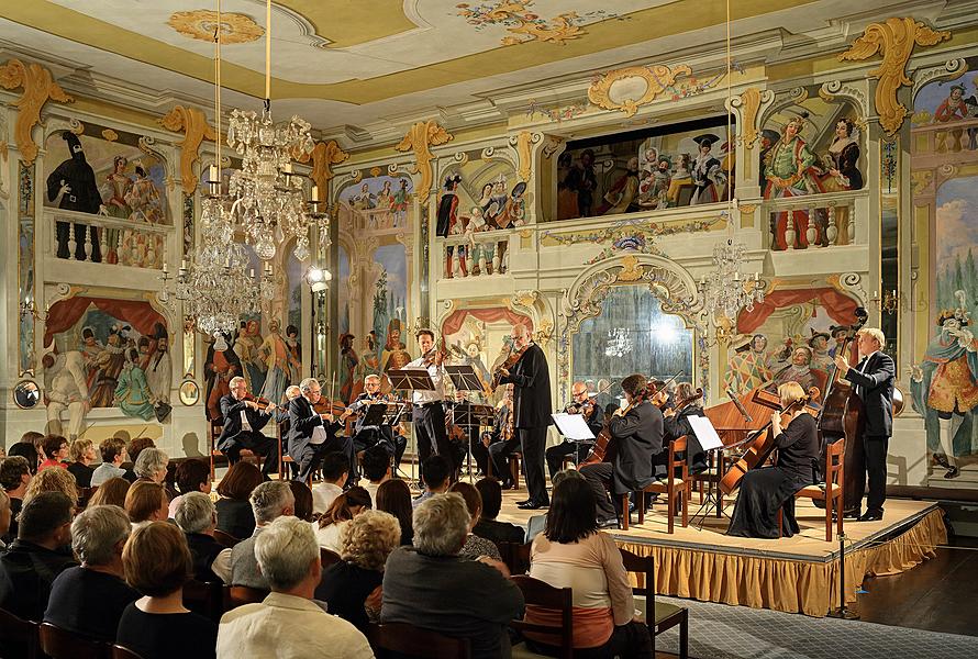 Bohuslav Matoušek /violin, viola/, Jakub Junek /violin/, Virtuosi Pragenses, 27.7.2017, 26th International Music Festival Český Krumlov 2017