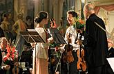 Bohuslav Matoušek /housle, viola/, Jakub Junek /housle/, Virtuosi Pragenses, 27.7.2017, 26. Mezinárodní hudební festival Český Krumlov 2017, zdroj: Auviex s.r.o., foto: Libor Sváček