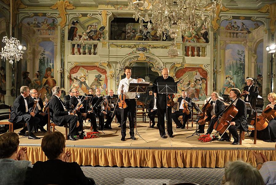 Bohuslav Matoušek /violin, viola/, Jakub Junek /violin/, Virtuosi Pragenses, 27.7.2017, 26. Internationales Musikfestival Český Krumlov 2017