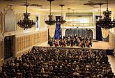 Julian Rachlin /violin, conductor/ and Sarah McElravy /viola/, South Czech Philharmonic, 28.7.2017, 26th International Music Festival Český Krumlov 2017, source: Auviex s.r.o., photo by: Libor Sváček