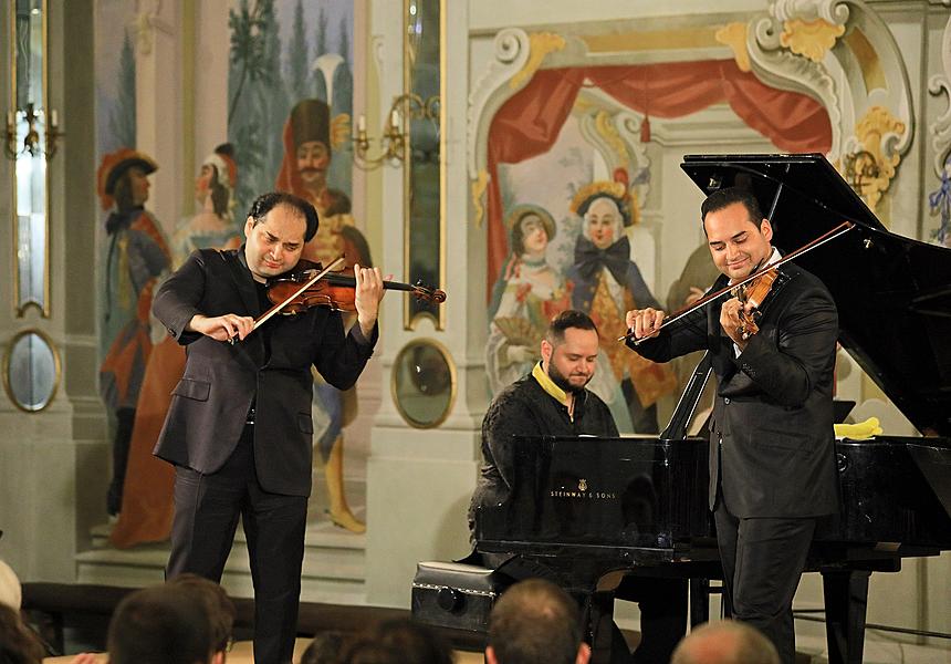 Marcela Cerno /soprano/, Daniel Serafin /baritone/ and Janoska Ensemble, 3.8.2017, 26. Internationales Musikfestival Český Krumlov 2017