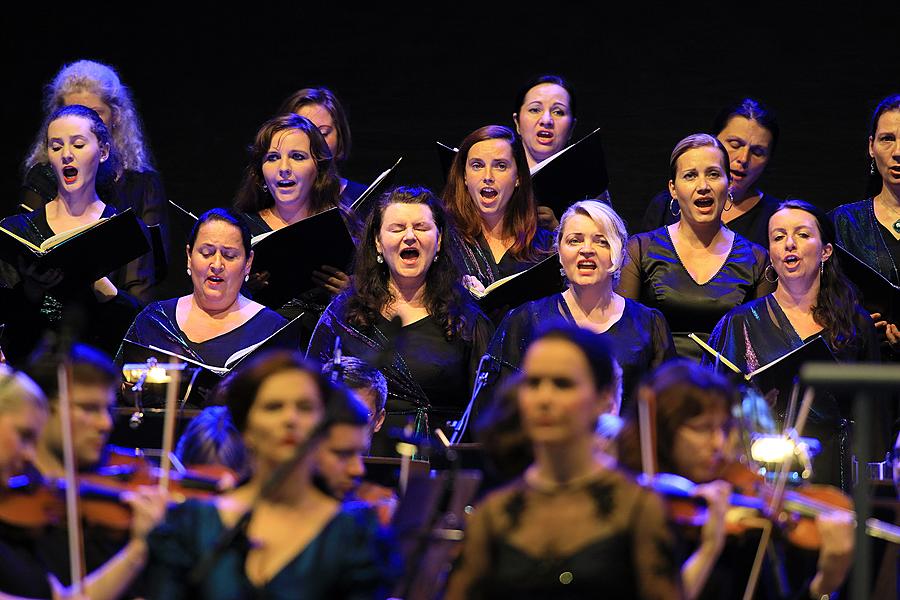 Giuseppe Verdi: Messa da Requiem, Filharmonie Bohuslava Martinů, Stanislav Vavřínek /dirigent/, 4.8.2017, 26. Mezinárodní hudební festival Český Krumlov 2017