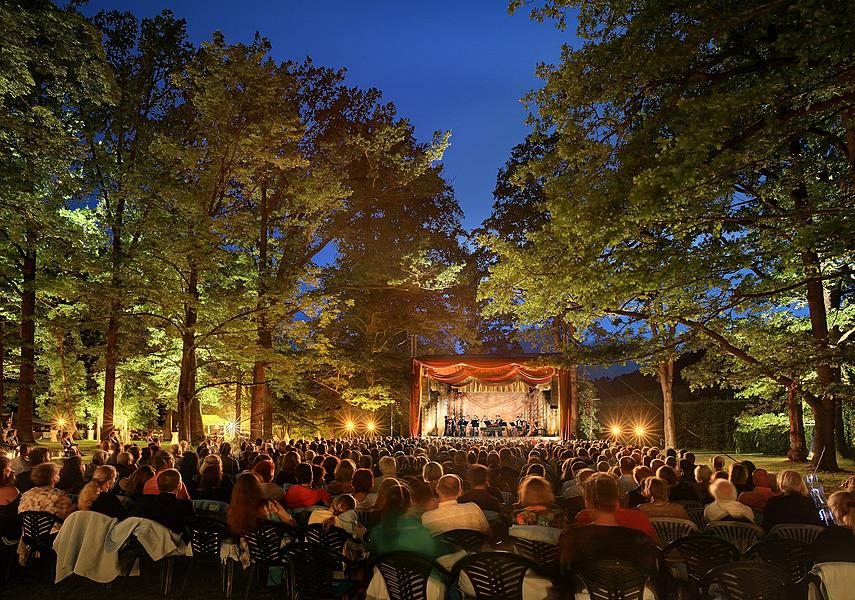 Noc barokních mistrů - Marek Zvolánek /trubka/ a Barocco sempre giovane, 5.8.2017, 26. Mezinárodní hudební festival Český Krumlov 2017